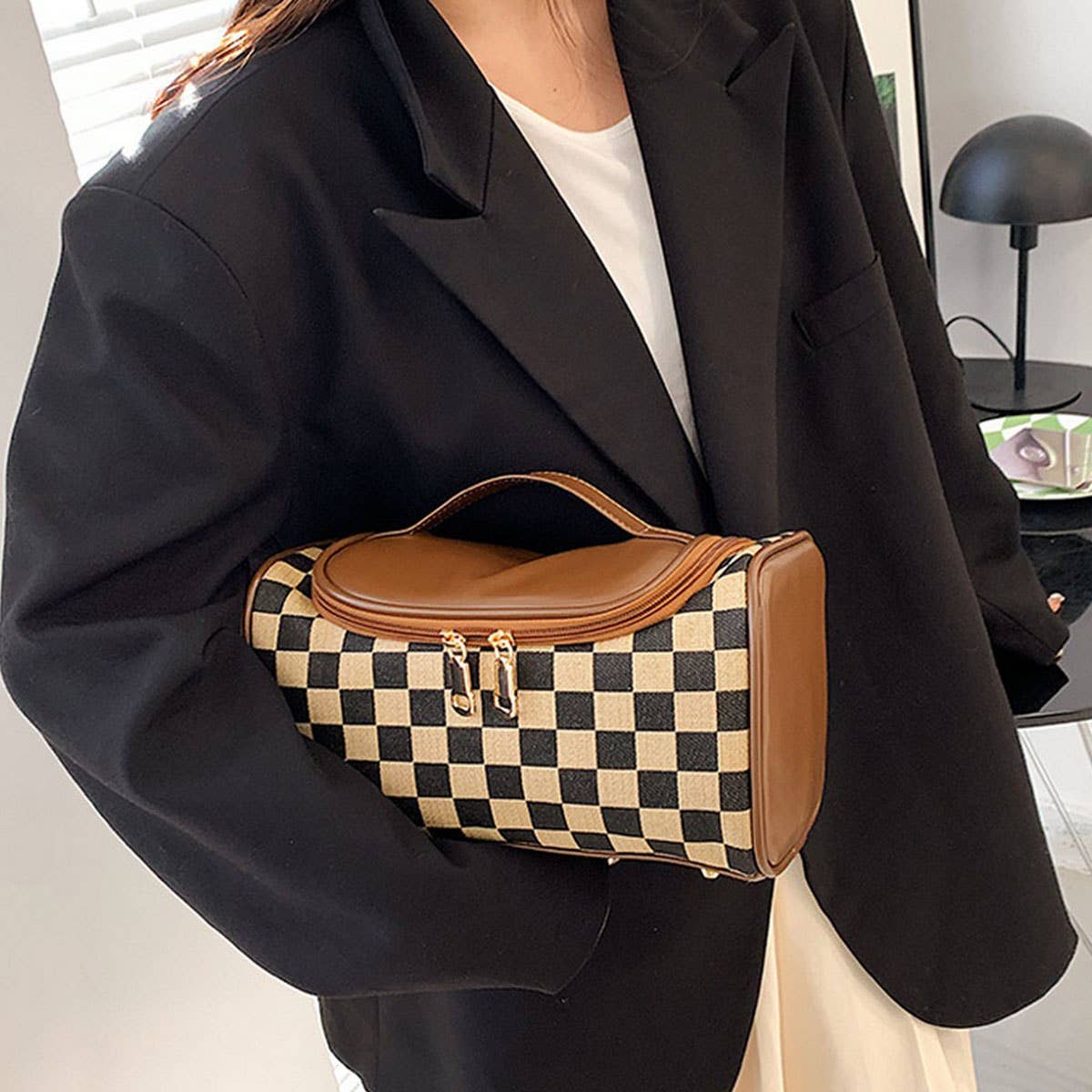 NEW CHECKERBOARD LARGE CAPACITY COSMETIC BAG_CWAB4491