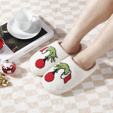 HOME LEISURE CHRISTMAS NON SLIP WARM SLIPPERS_CWSHS0471