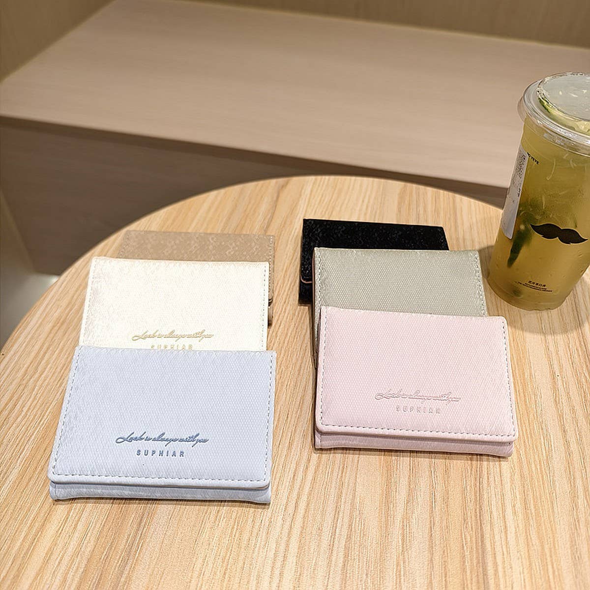 Gradient Velvet Mini Trifold Wallet With Letters_Cwab06233