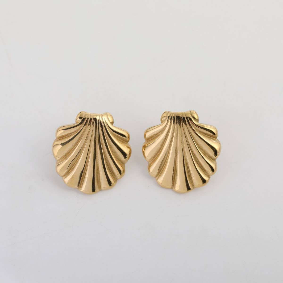 DESIGN STAINLESS STEEL SHELL STARFISH EARRINGS_CWMM5730