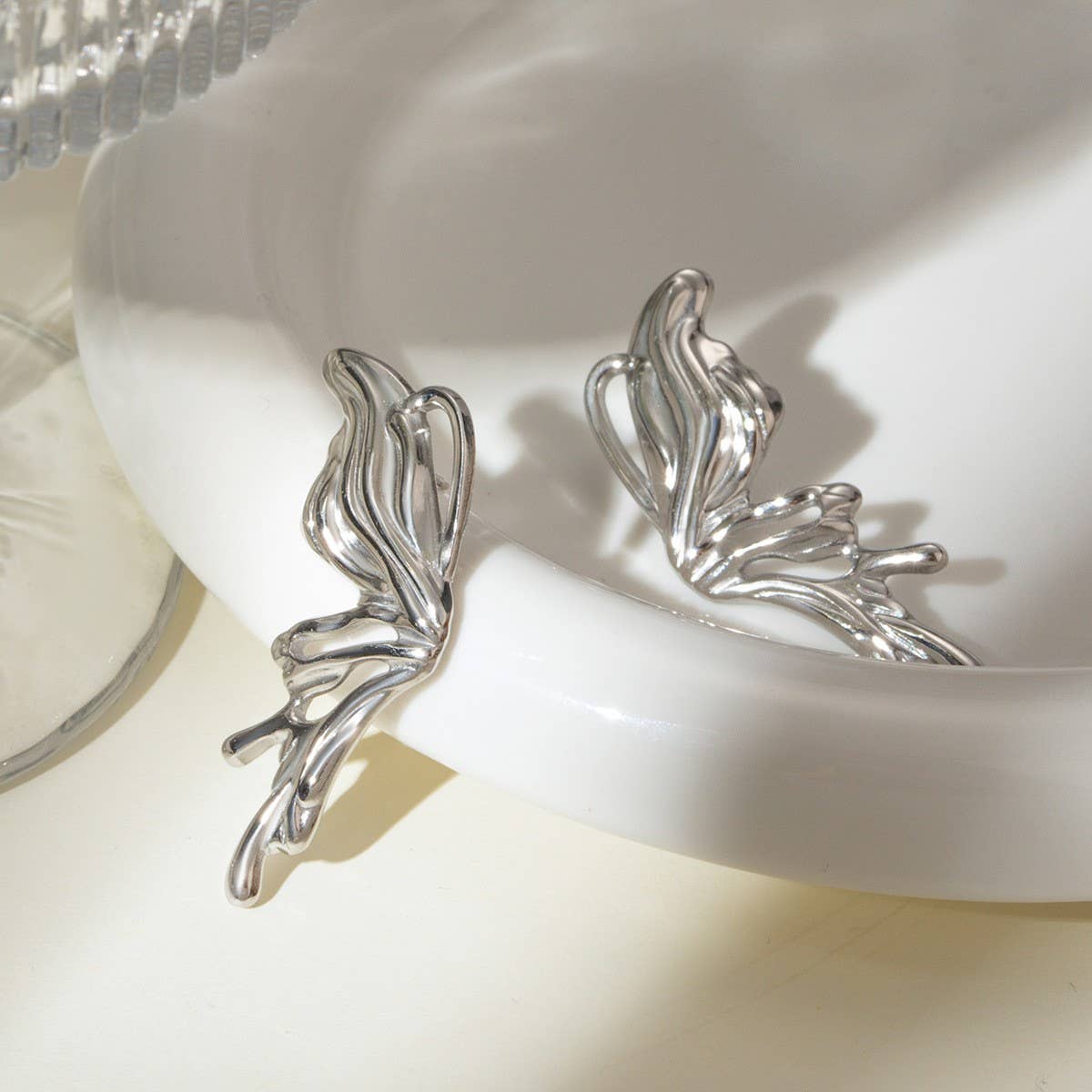 STAINLESS STEEL SWEET GOTHIC 3D BUTTERFLY EARRINGS_CWASC1688