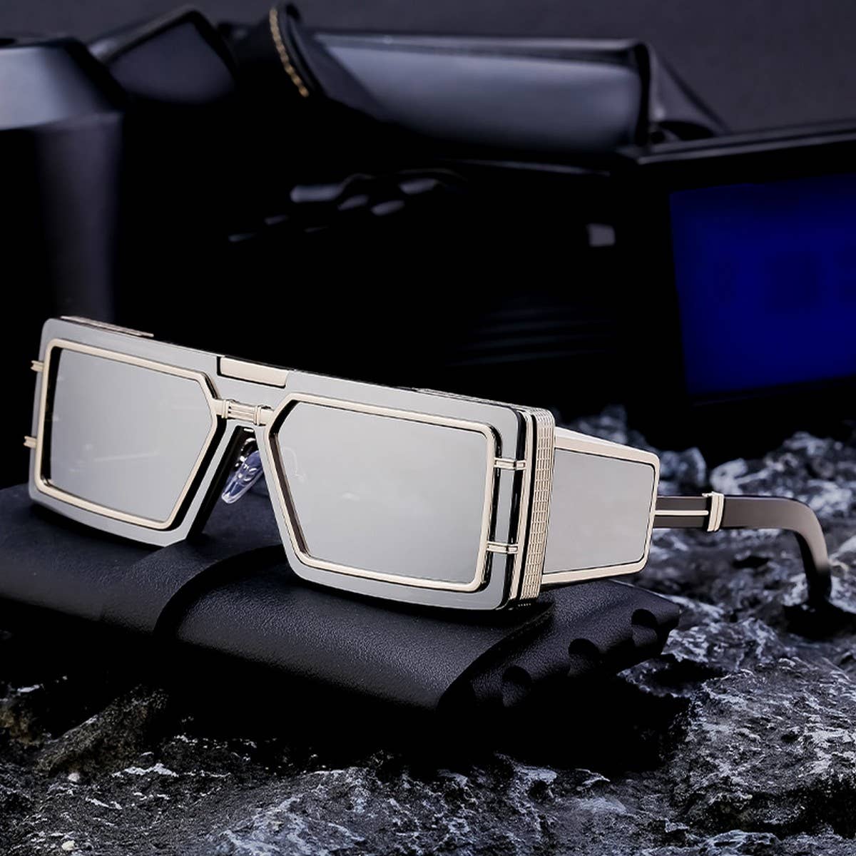 FASHIONABLE FUTURE TECHNOLOGY HIGH END SUNGLASSES_CWASG0626