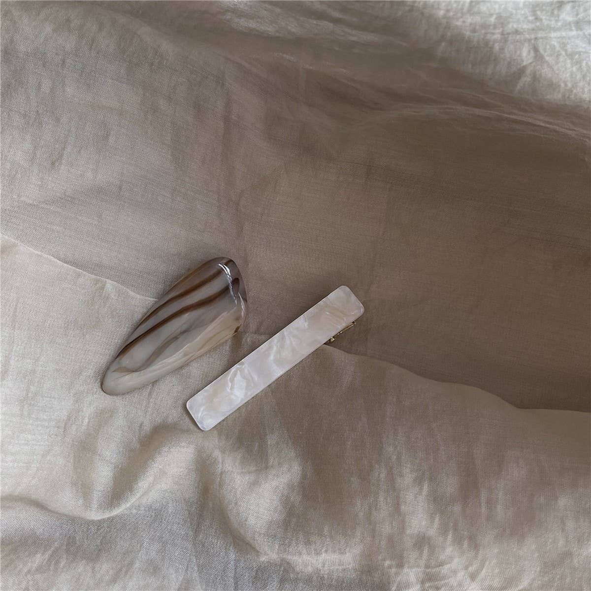 DUCKBILL HAIR CLIP MARBLE PATTERN HAIR CLIP_CWAHA3962