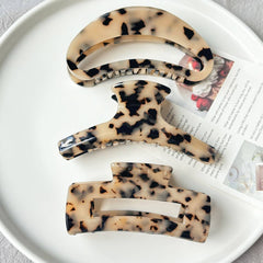 Elegant Leopard Acetate Hair Clip ? Large_Cwaha07258
