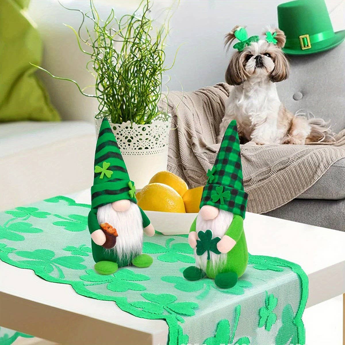 ST PATRICKS DAY FACELESS GNOME ORNAMENT_CWMM3434