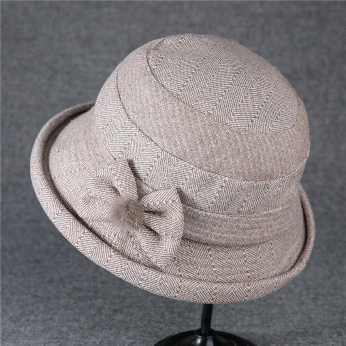 Womens Warm And Stylish Bucket Hat_Cwah1801