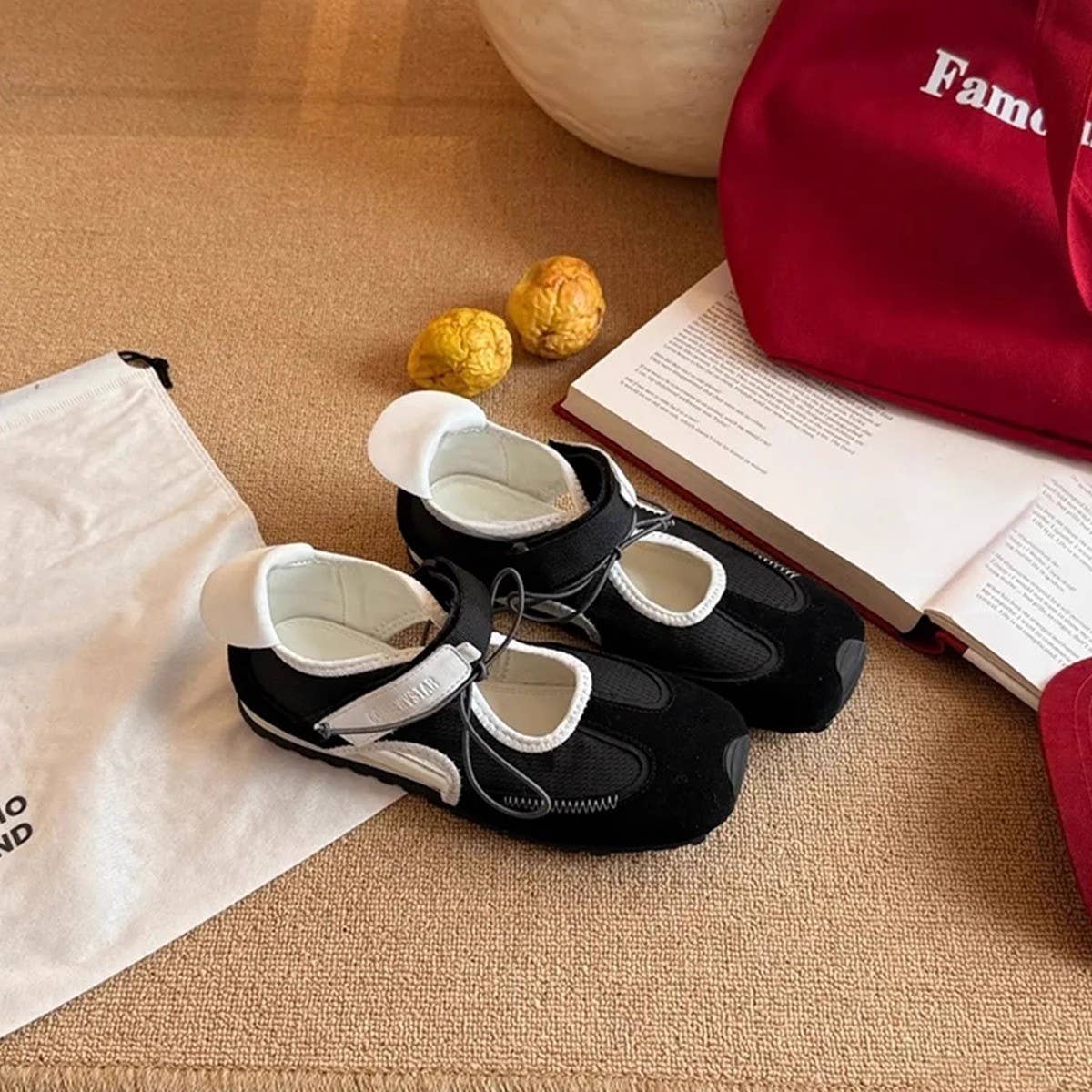 SHEEPSKIN LACE UP SPORTY MARY JANE SHOES_CWSHF0111