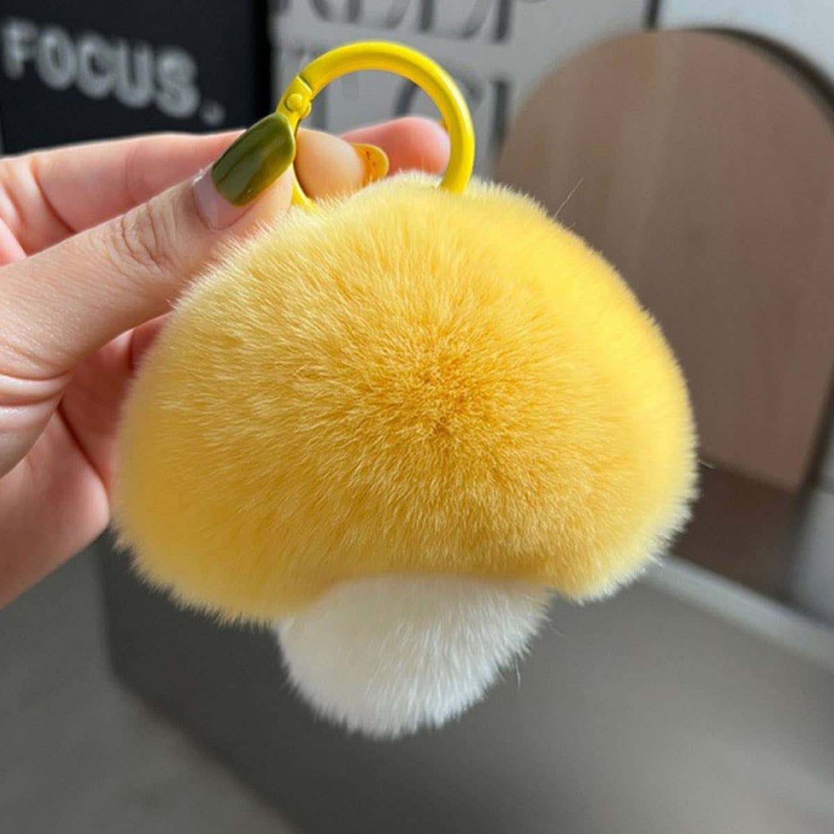 CUTE MUSHROOM KEYCHAIN PENDANT PLUSH ORNAMENT_CWMM2525