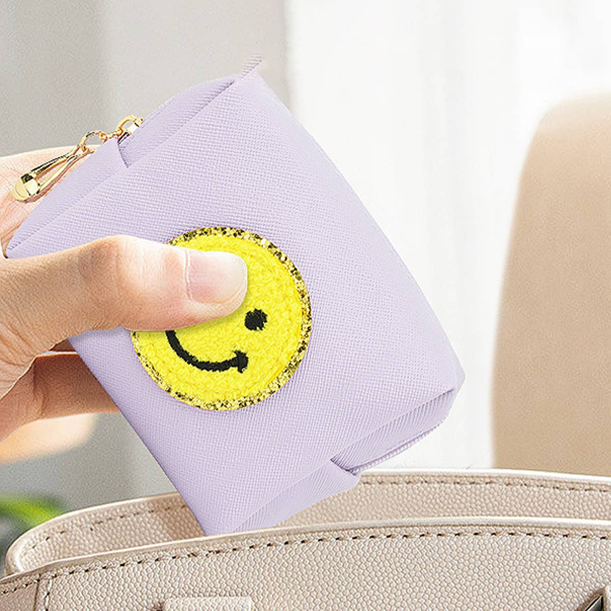 Portable Face Embroidered Sanitary Towel Bag_Cwab1101