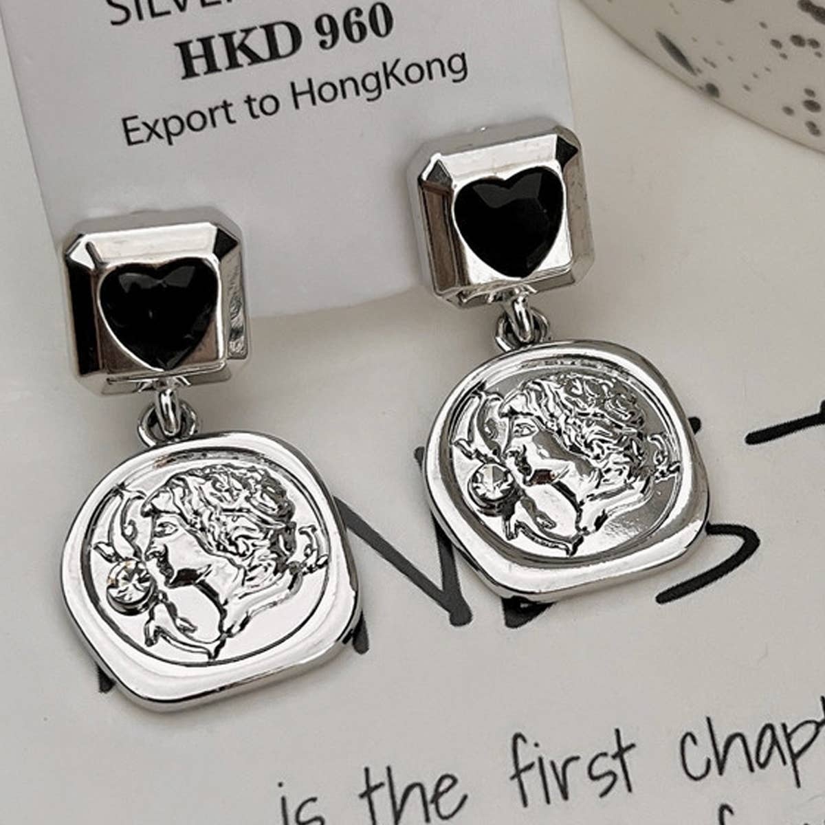 LIGHT LUXURY ZIRCON GEOMETRIC LOVE STUD EARRINGS_CWAJE1326