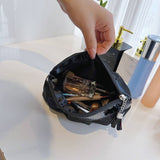 Black Pleated Large Capacity Cosmetic Bag_Cwab4446