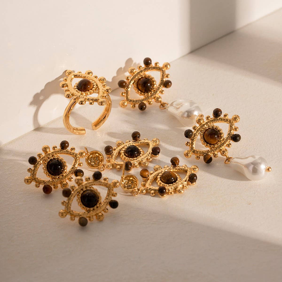 LIGHT LUXURY LACE HOLLOW TIGER EYE STONE EARRINGS_CWASC1683