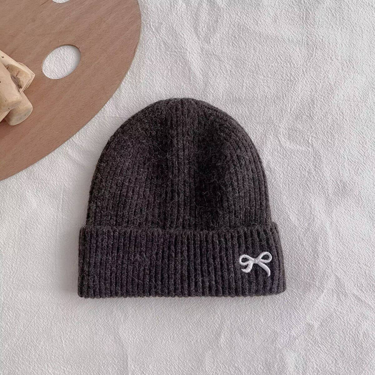 CHILDRENS WARM KNITTED HAT WITH BOW EMBROIDERY_CWAH2926
