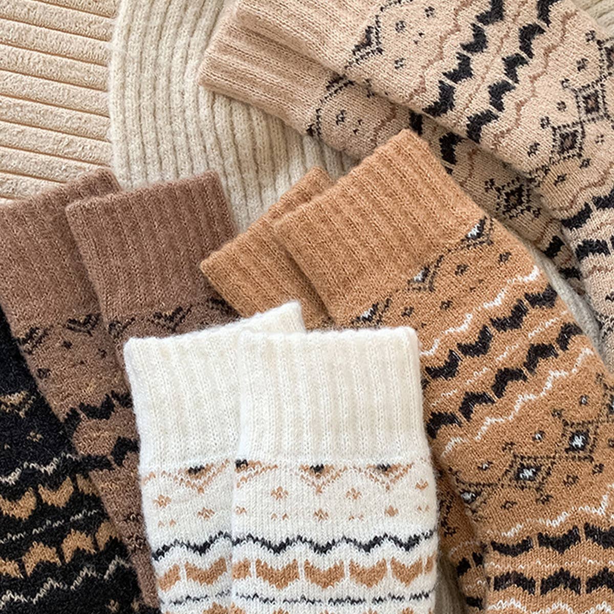 Extra Thick Wool Fair Isle Winter Socks_Cwms03218