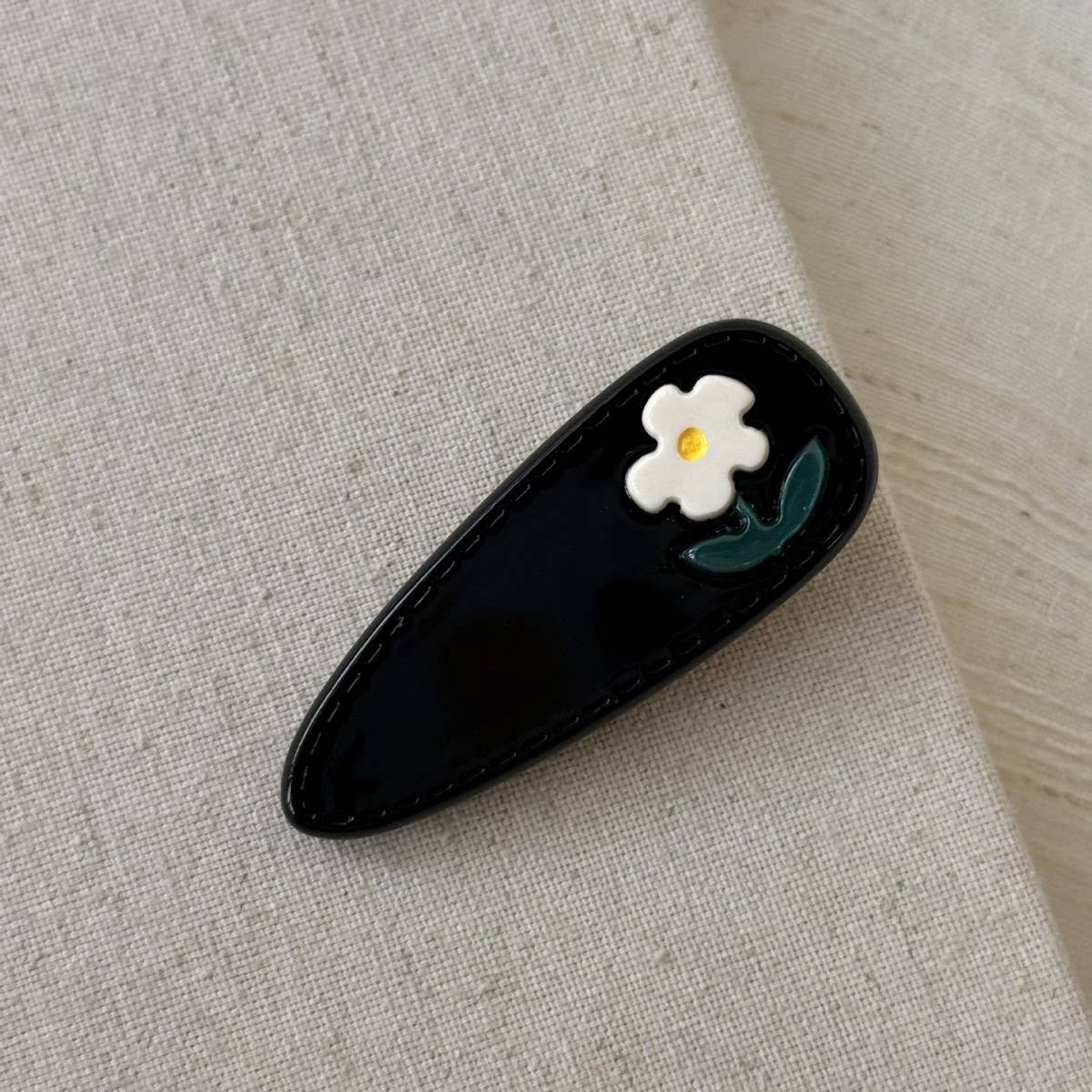 Acrylic Flower Hair Clip Cute Side Bang Barrette_Cwaha07760