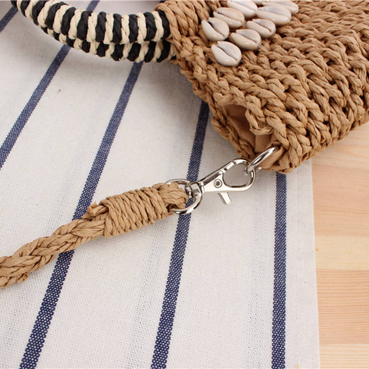 SIMPLE SEMICIRCLE HAND STRAW BAG_CWAB2105