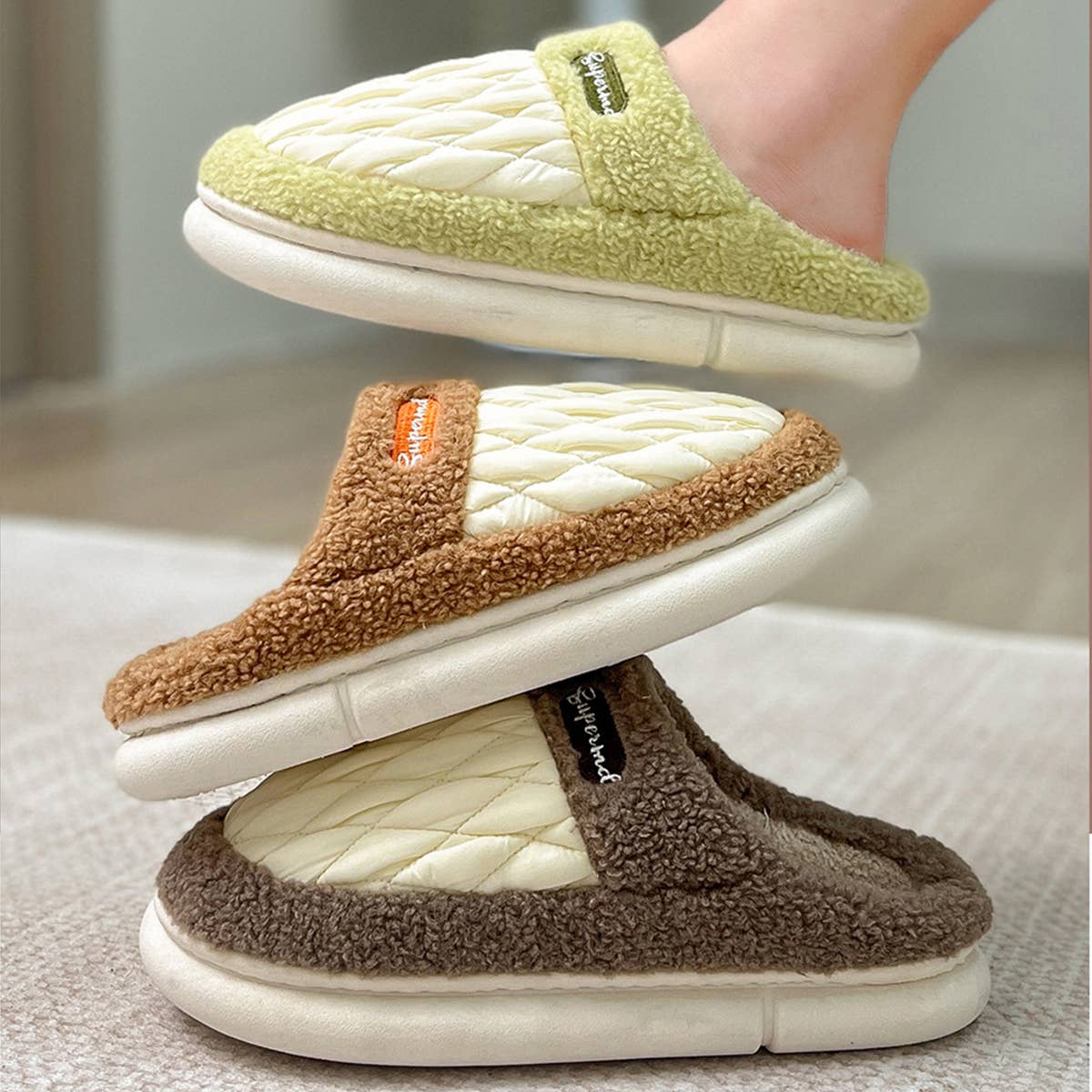 Winter Slippers Warm Cushioned Slides House Shoes_Cwshs0299