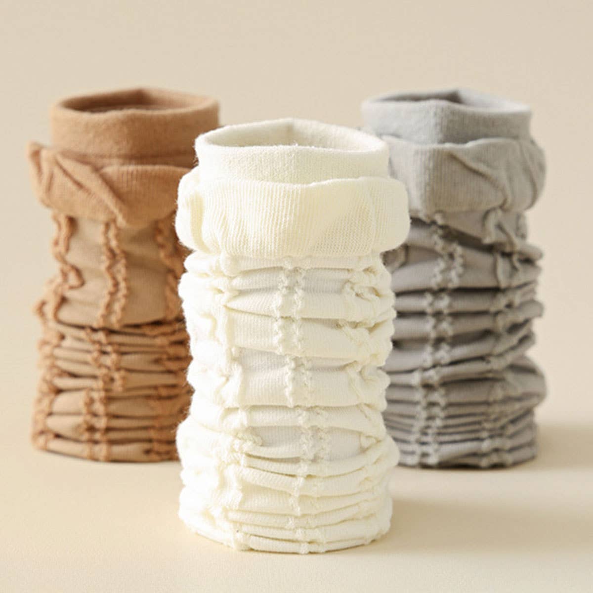 RUFFLE SPIRAL TEXTURE CREW SOCKS FOR WOMENS_CWMS1407