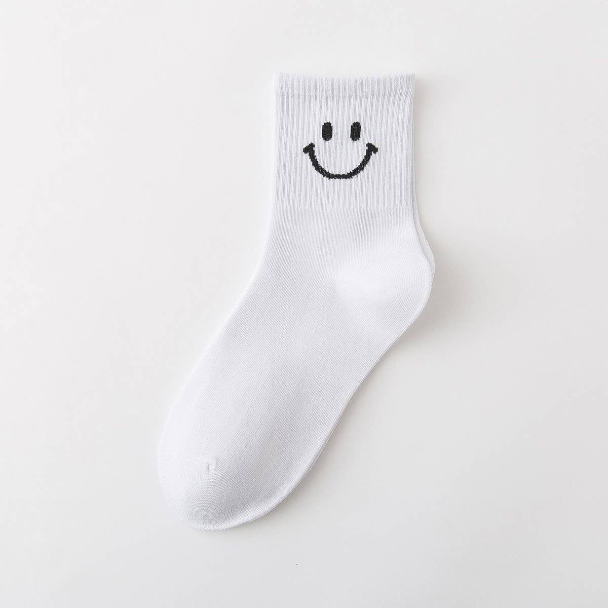 CARTOON BLACK AND WHITE SMILING FACE WOMENS SOCKS_CWMS1415