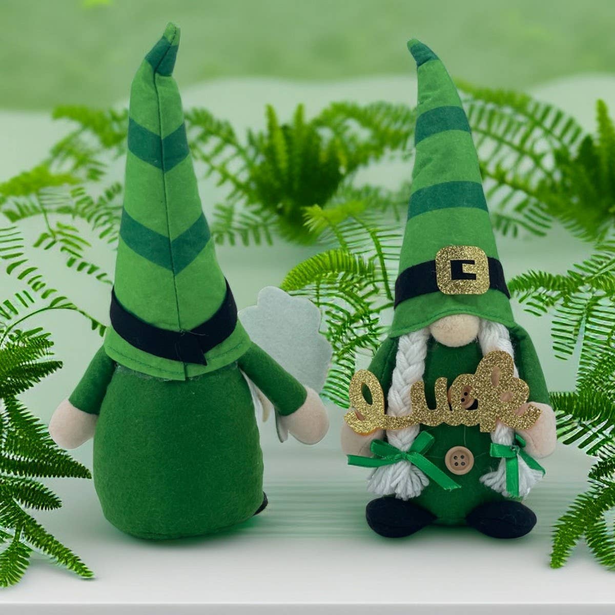 ST PATRICKS DAY FACELESS DOLL RUDOLPH ORNAMENT_CWMM3454