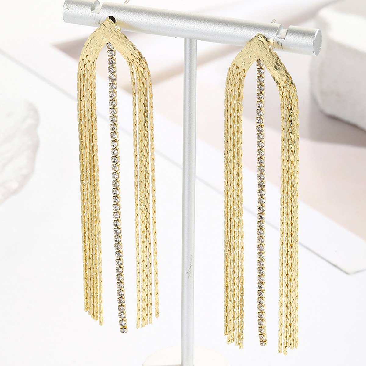 RHINESTONE DECOR METAL TASSEL DROP EARRINGS_CWAJE0451
