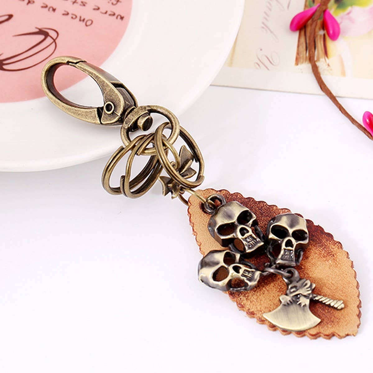 Vintage Punk Bronze Skull Leather Keychain_Cwmm5029