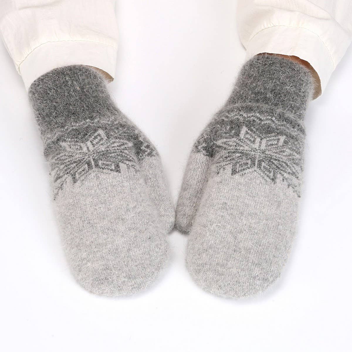 Winter Warm Knitted Plush Jacquard Gloves_Cwag0254