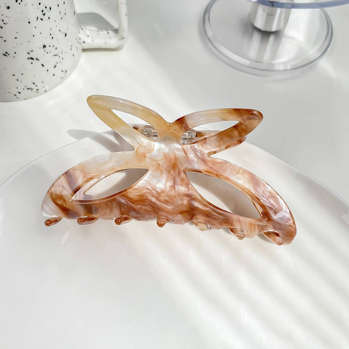 TEMPERAMENT BUTTERFLY SWEET HOLLOW HAIRPIN_CWAHA2089