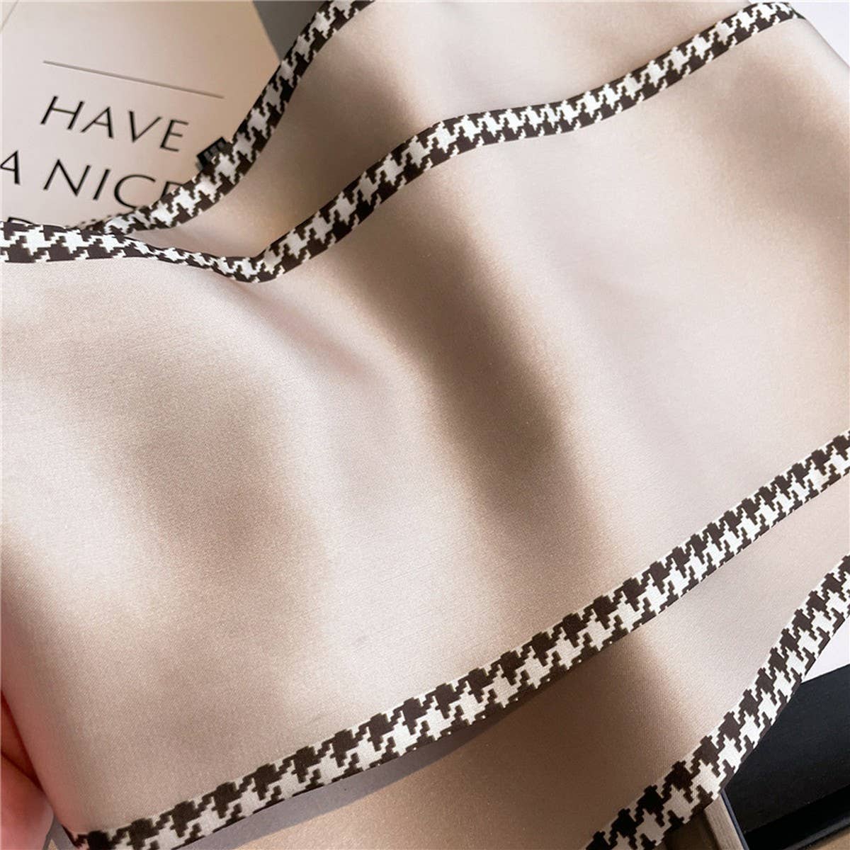 Versatile Narrow Commuter Temperament Head Scarf_Cwasc1522