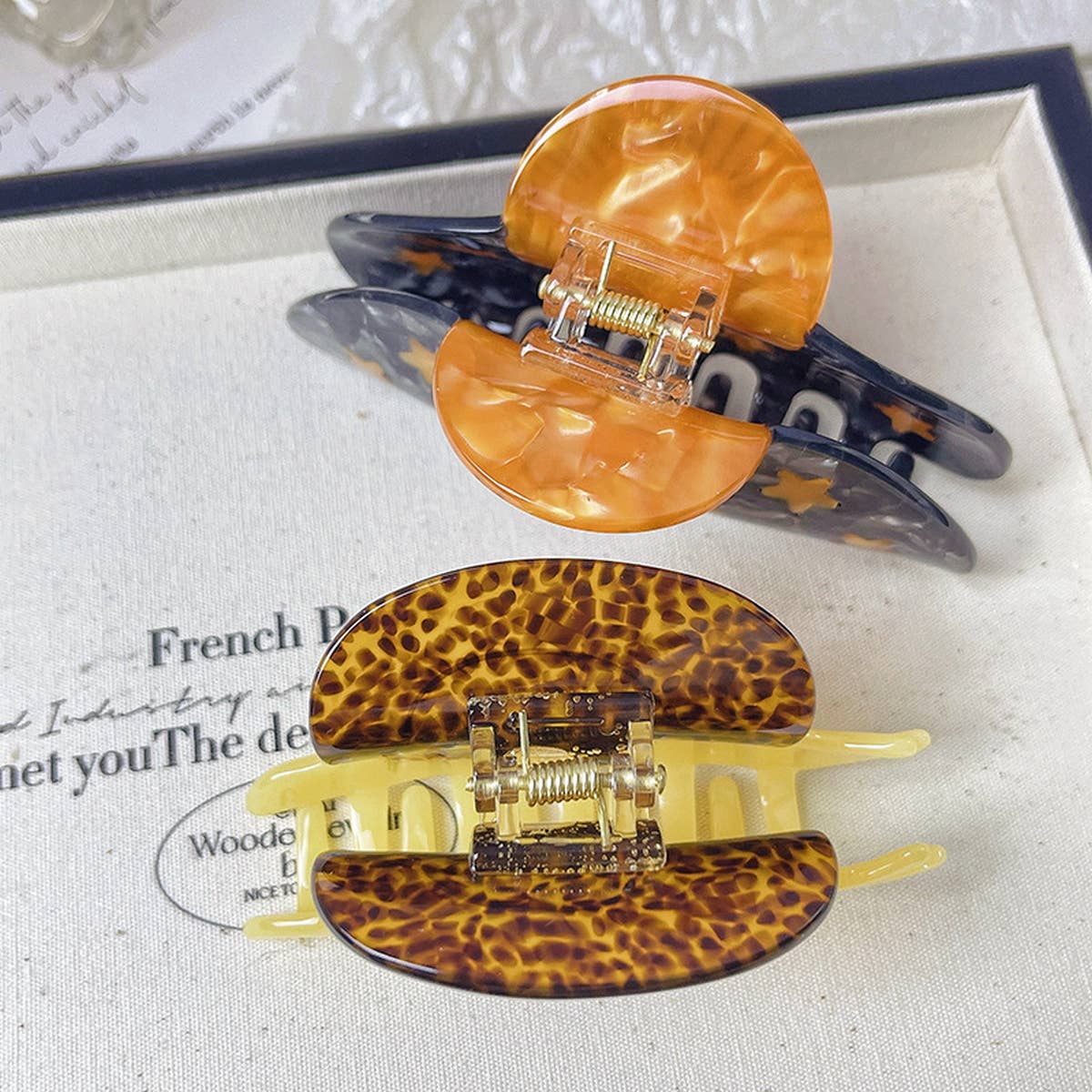 SUNFLOWER SNAIL ACETATE HAIR CLAW CLIP AESTHETIC_CWAHA1329