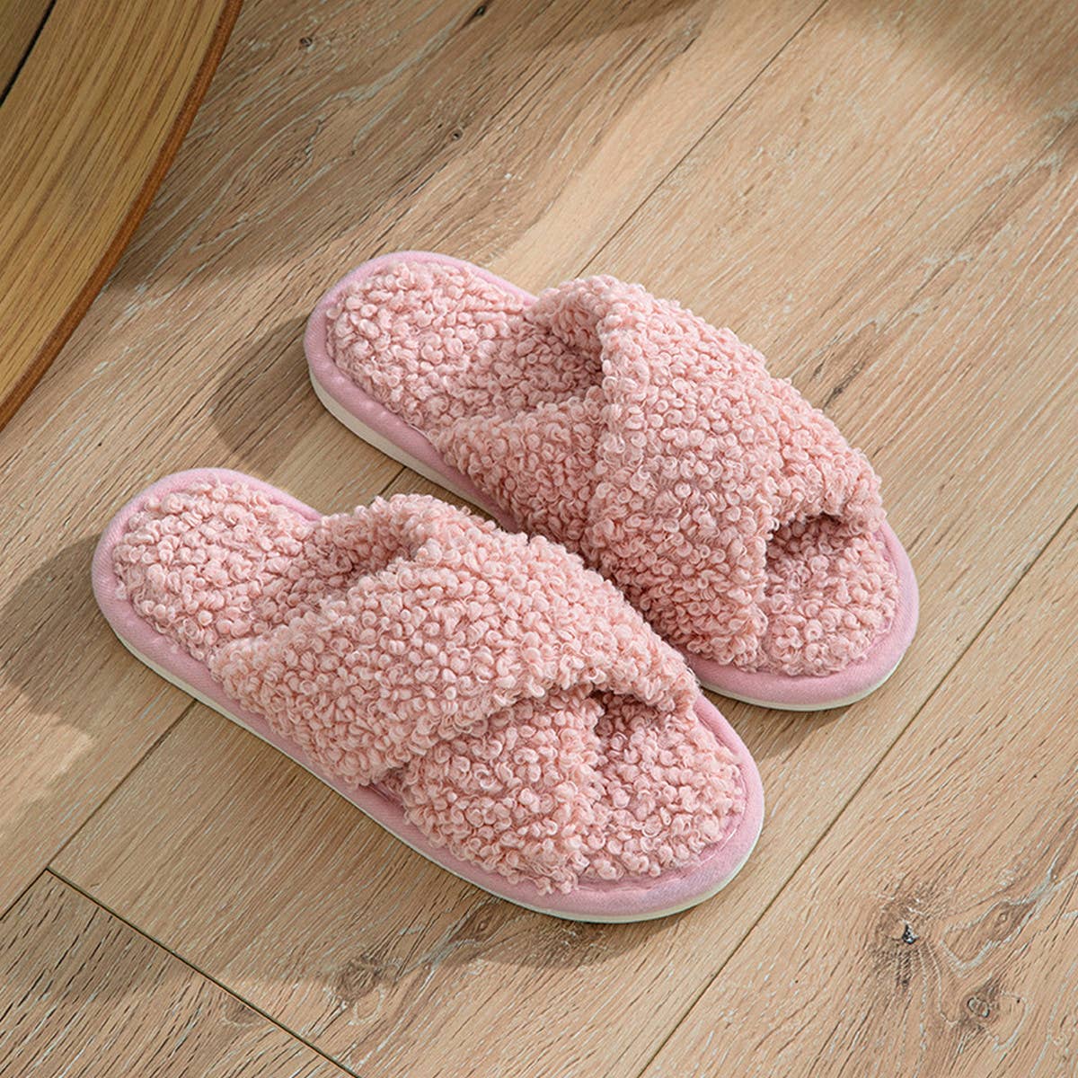 FURRY CROSS STRAP COTTON SLIPPERS_CWSHS0823