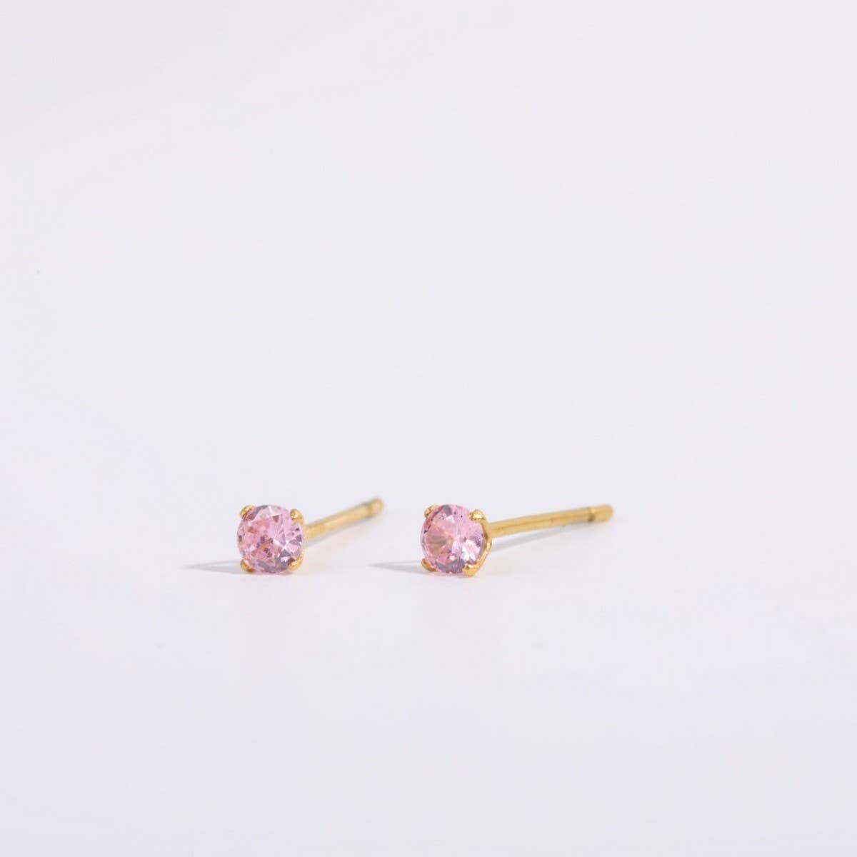 DECEMBER BIRTHSTONE STUD EARRINGS 18K ZIRCON_CWAJE5040