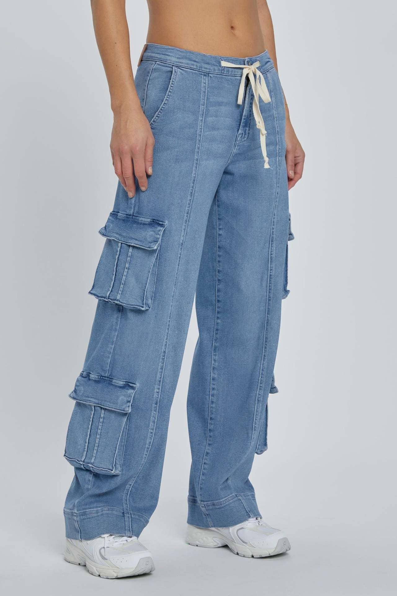 Washed Cargo Multi-Pocket Wide-Leg Lace-Up Jeans
