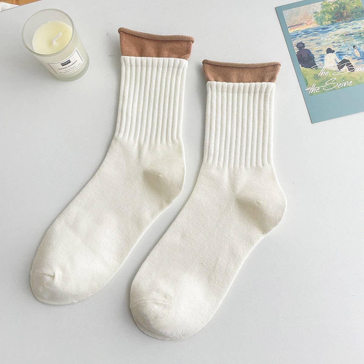 Women Pair Breathable Hemmed Socks_Cwms0303