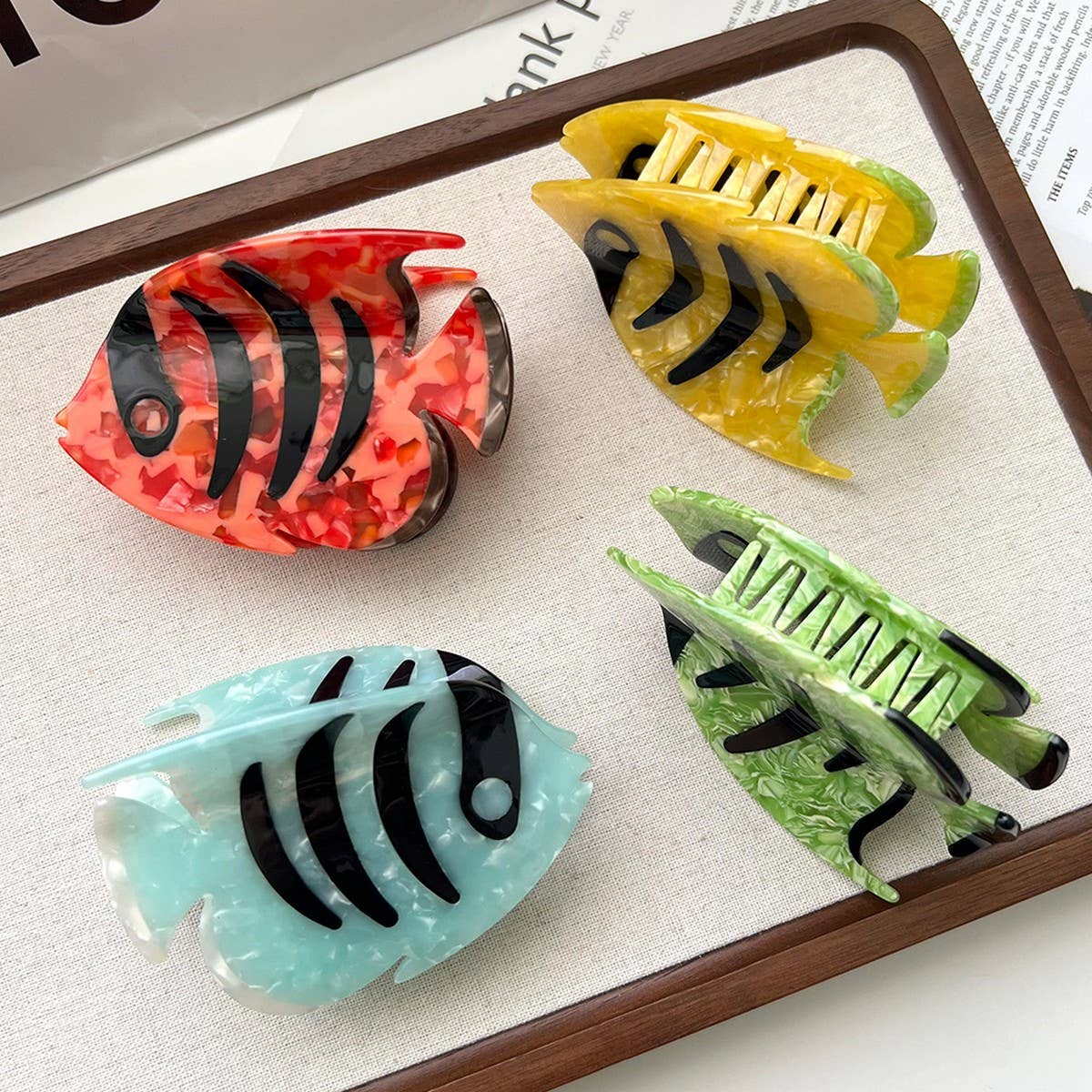 DOPAMINE COLOR TROPICAL FISH ACETATE CLAW CLIP M_CWAHA5835