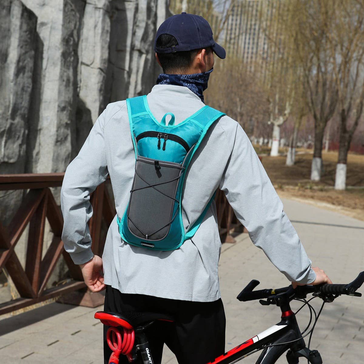 HYDRATION BACKPACK FOR HIKING CYCLING TRAVEL_CWAB5426