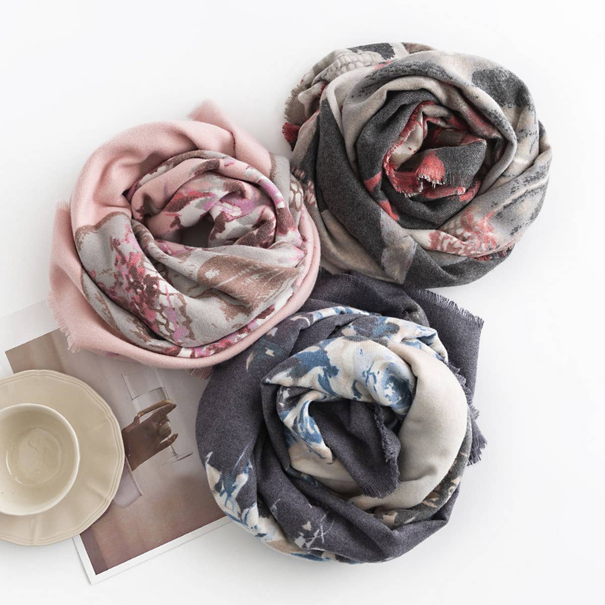 Fashionable Warm Skull Print Scarf