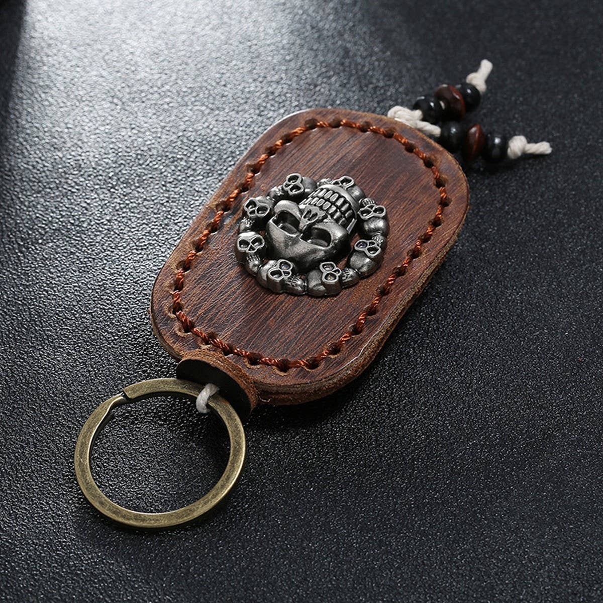 MENS DOUBLE SIDED SKULL CAR KEYCHAIN_CWMM5022
