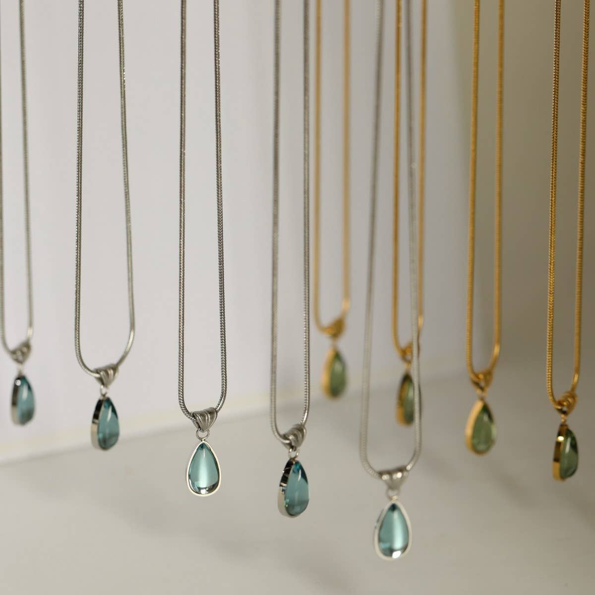 Fashionable Water Drop Blue Ocean Necklace_Cwaje05660