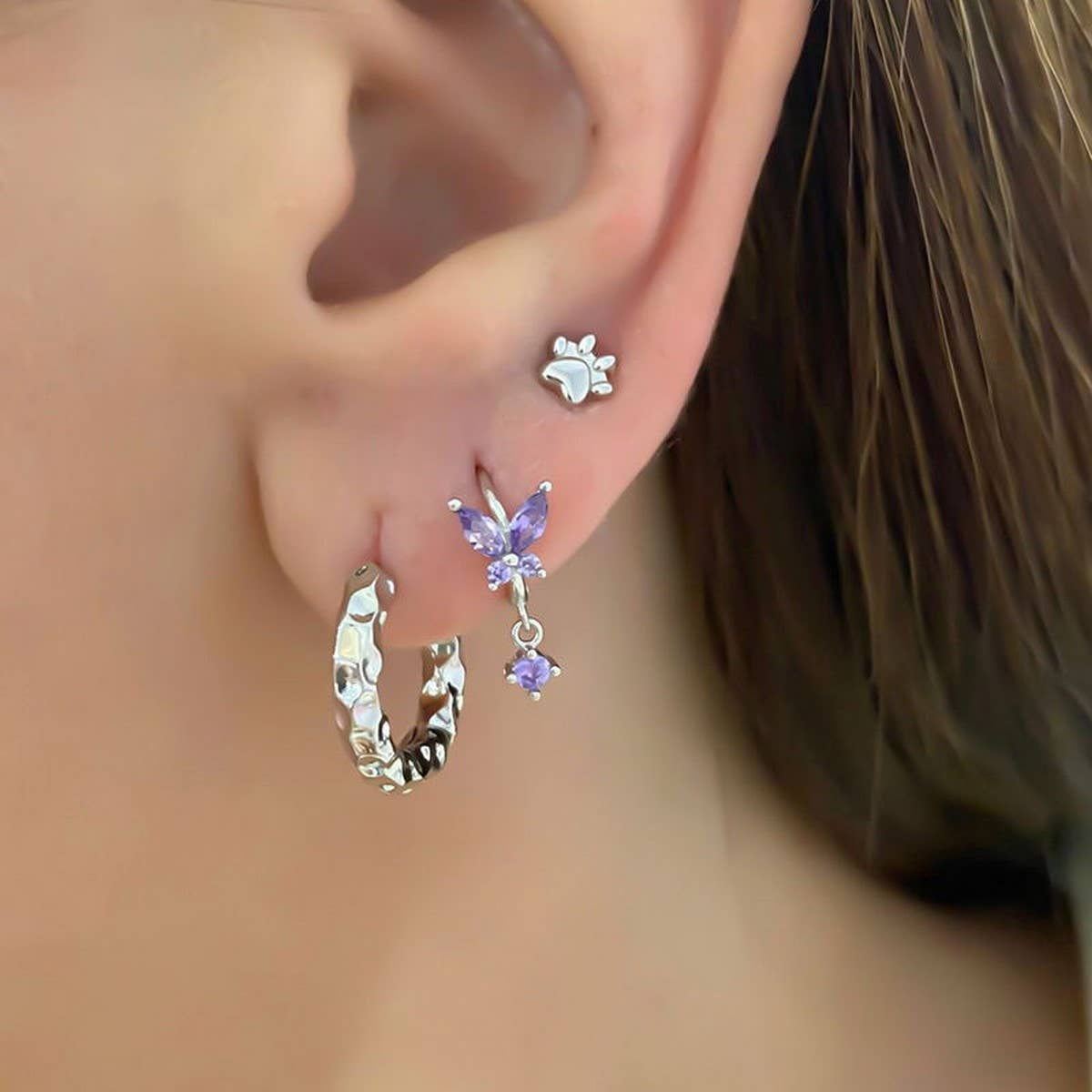 MULTICOLOR BUTTERFLY SIMPLE TEMPERAMENT EARRINGS_CWAJE1721