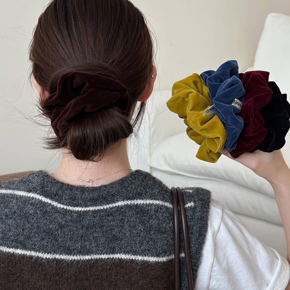 Velvet Scrunchie Retro Ponytail Hair Tie_Cwaha08125