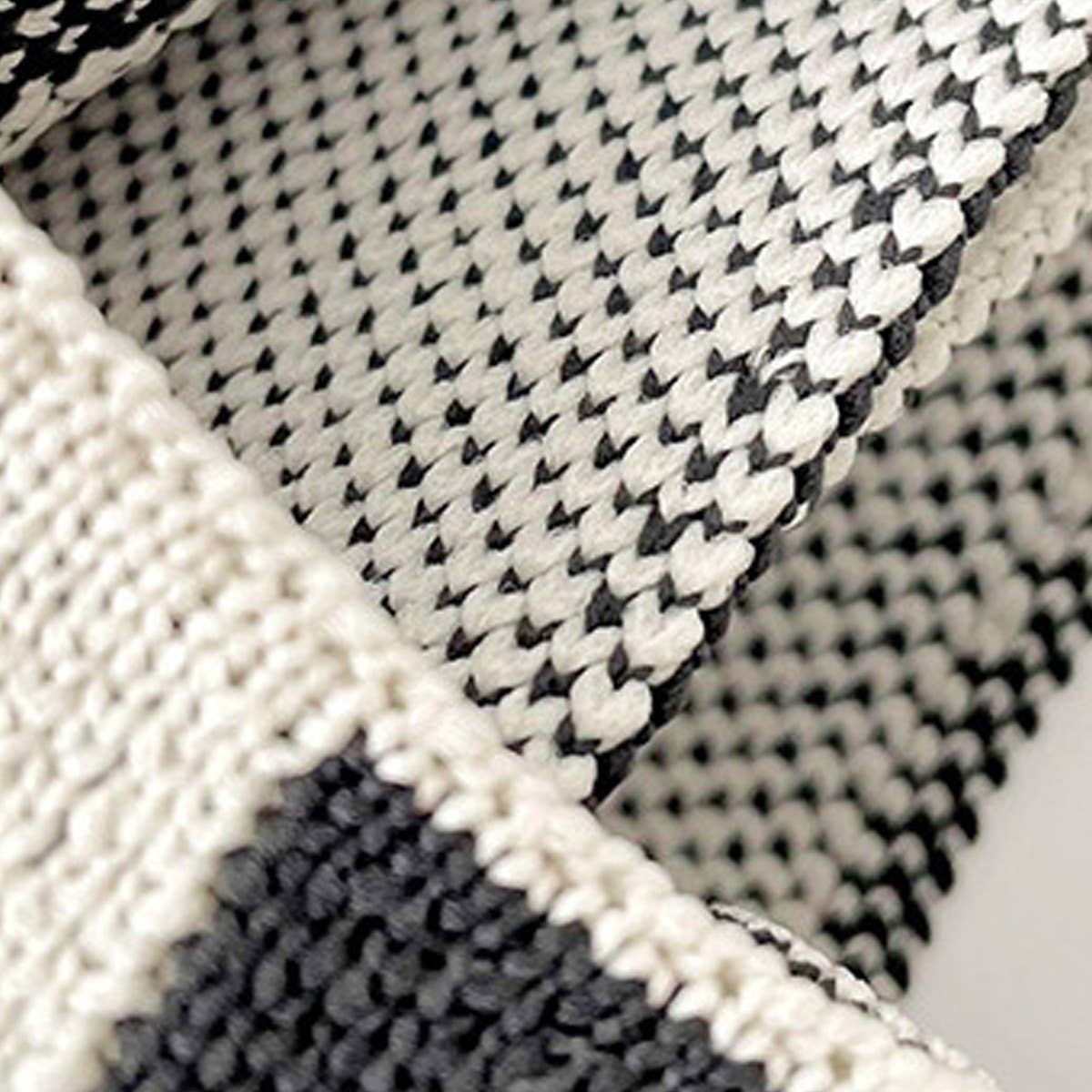 Women Strawberry Knitted Shoulder Handbag_Cwab1498