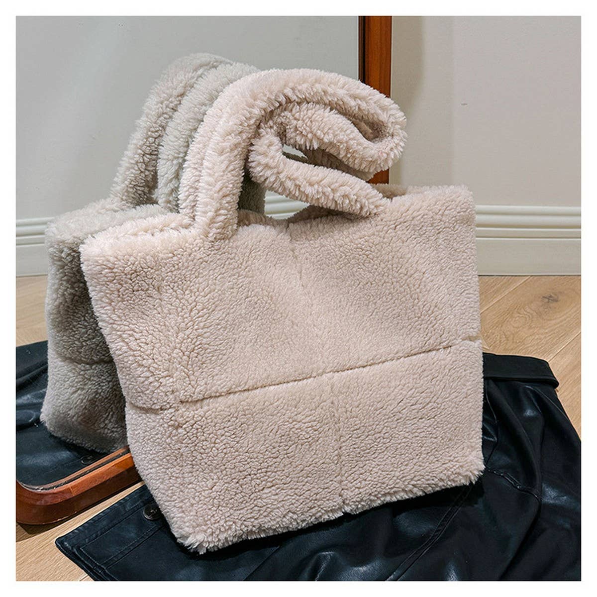 FLUFFY LAMB FUR TOTE BAG LARGE SHOULDER PURSE_CUAB00532