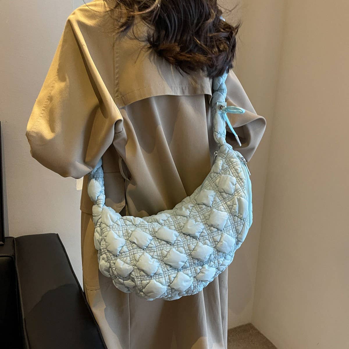 LARGE L SIZE DUMPLING CLOUD SHOULDER BAG_CUAB00478