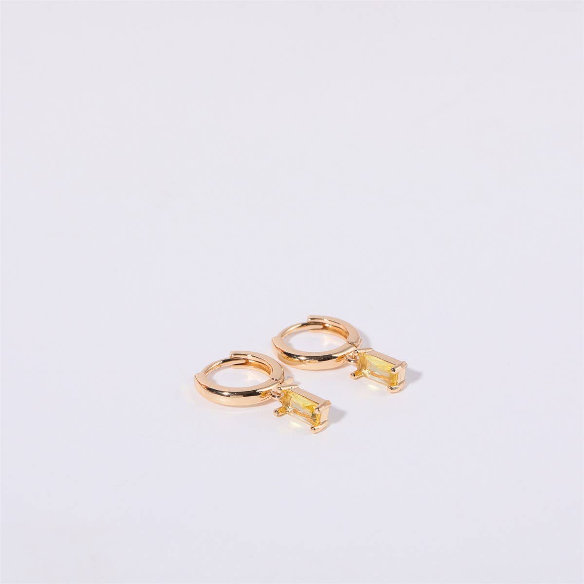 RETRO SIMPLE COLORED BIRTHSTONE EARRINGS_CWMM5348