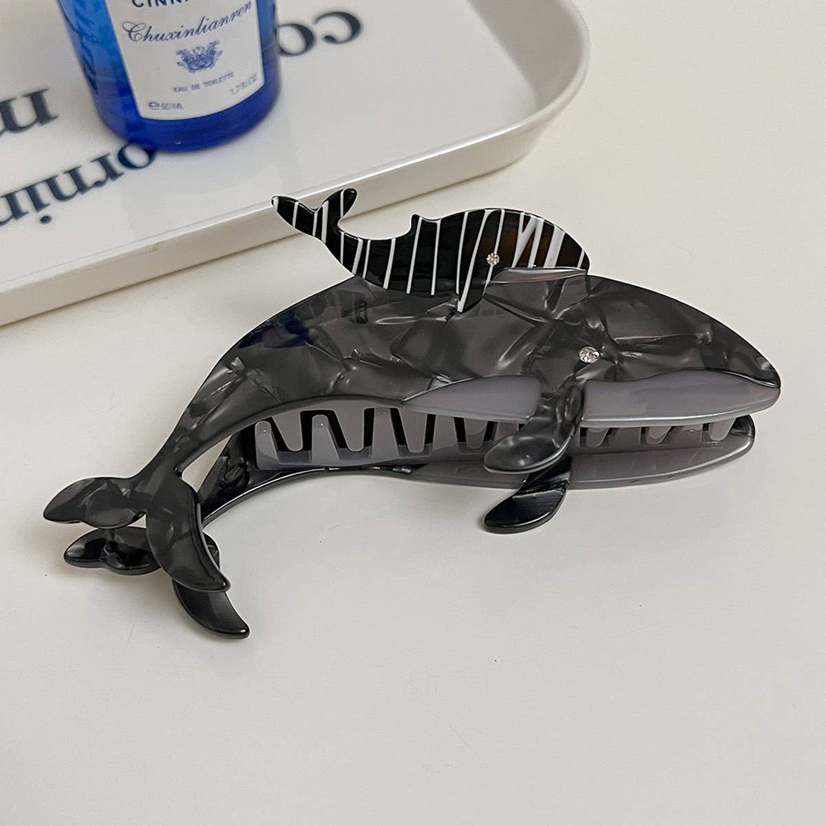 OCEAN ANIMAL ACETATE CLAW CLIP SHARK WHALE_CWAHA5703