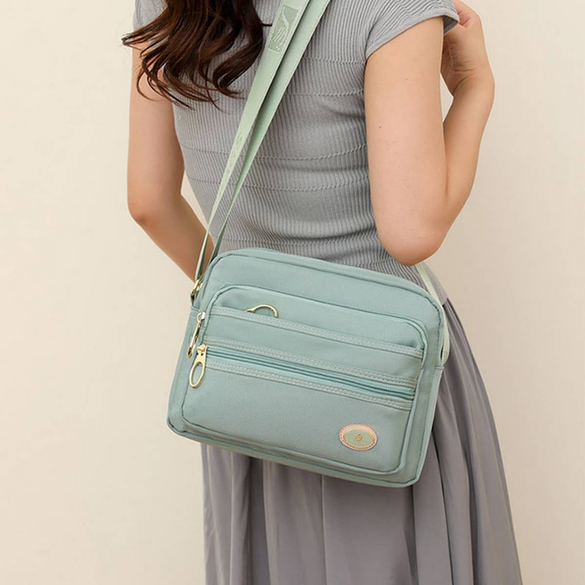 Large Capacity Simple Casual Shoulder Messenger Bag_Cwab3504