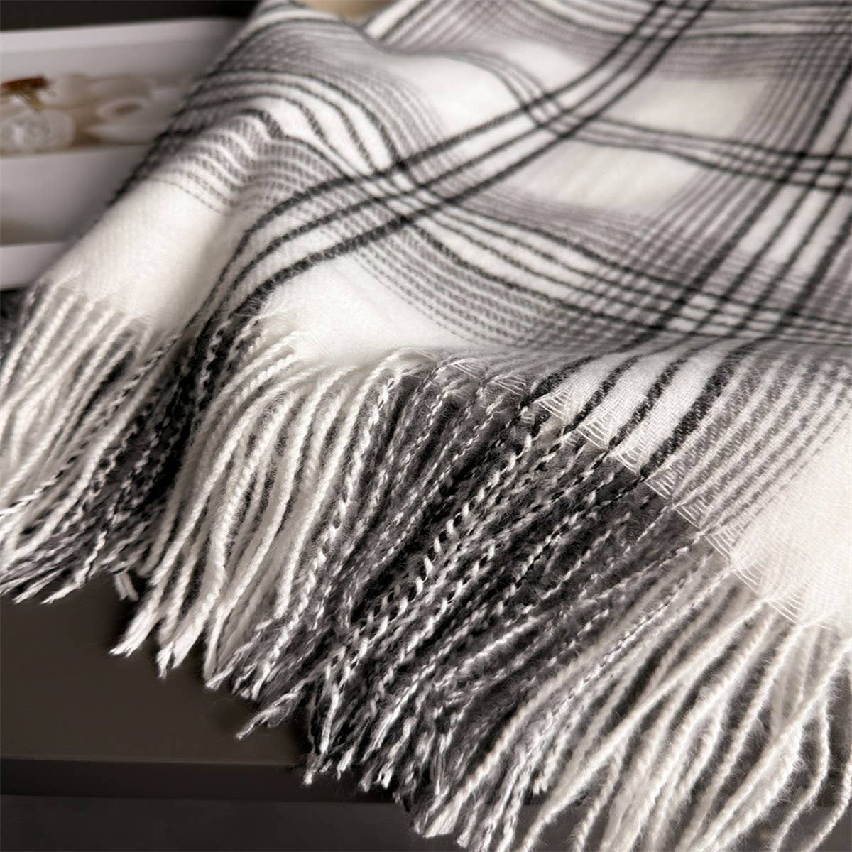 Checkerboard Winter Warm Cashmere Feel Scarf_Cwasc03262