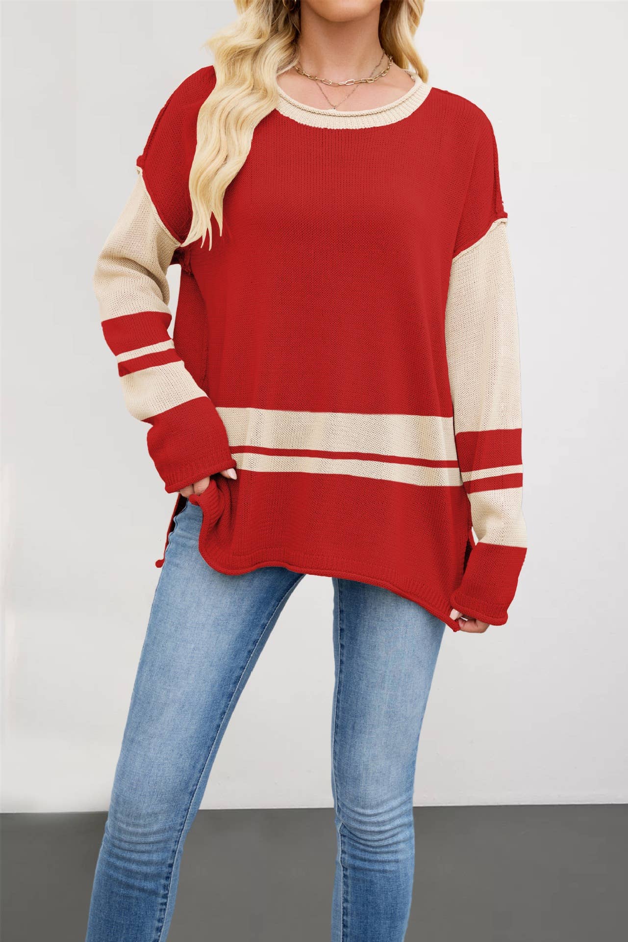 Two-Tone Round-Neck Loose And Versatile Sweater