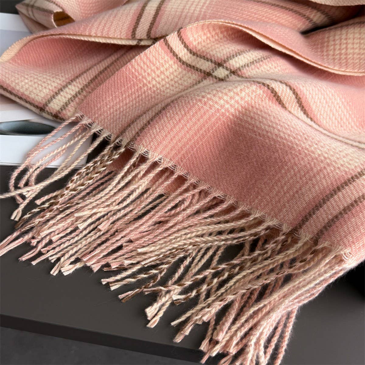 Elegant Plaid Feel Soft Winter Tassel Scarf_Cwasc03241